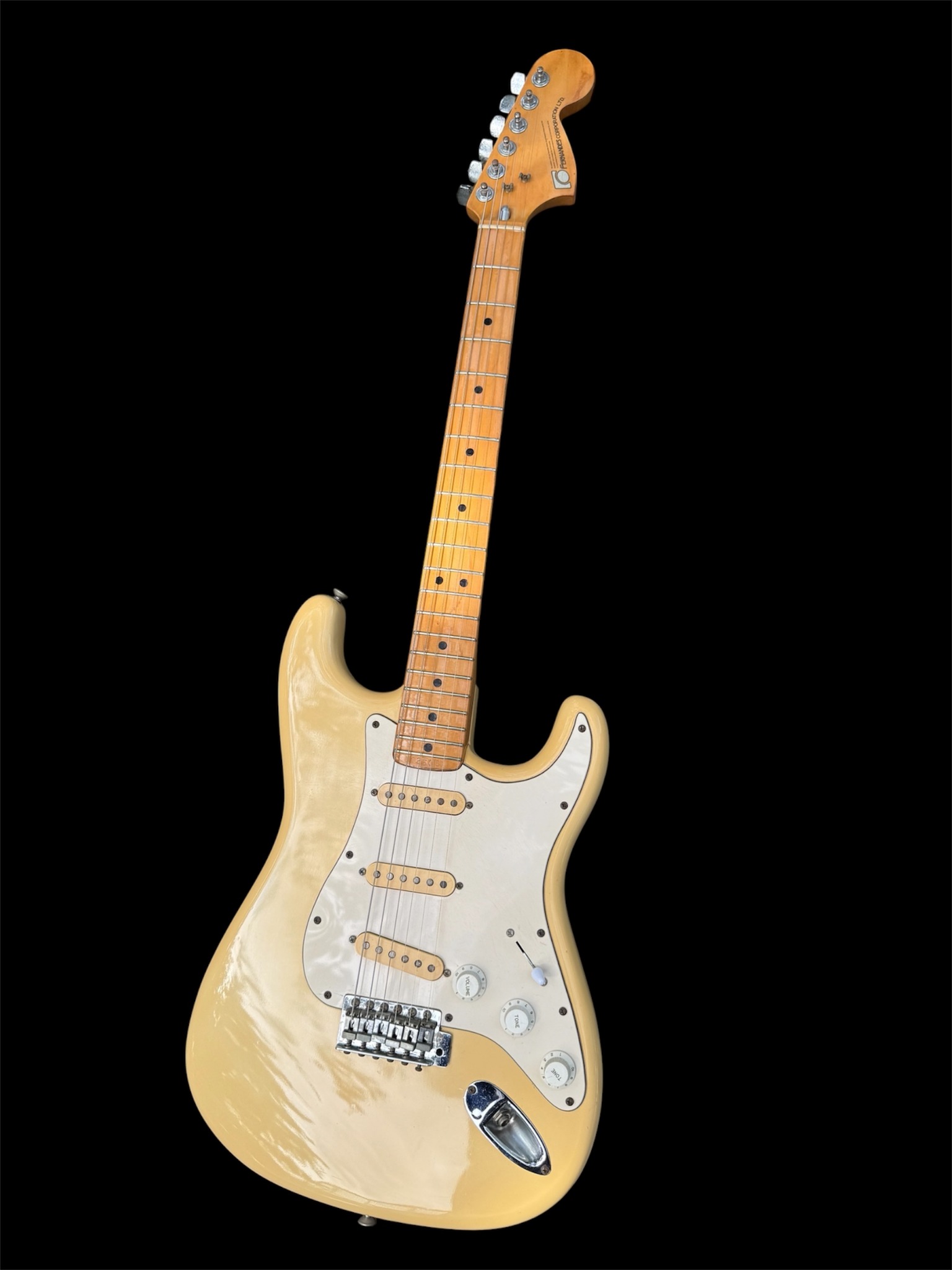 1977 Fernandes FST-50 full front