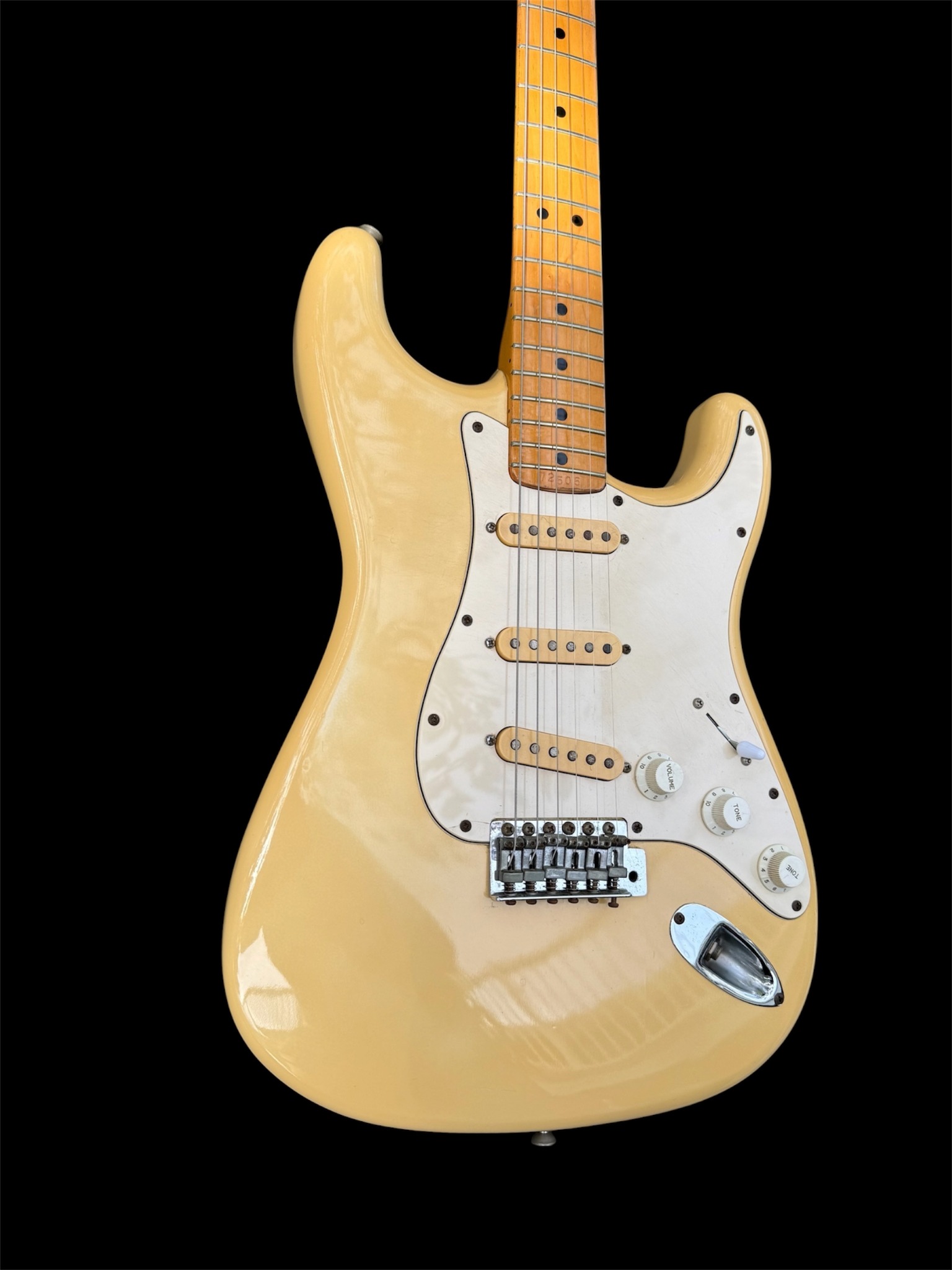 1977 Fernandes FST-50 body