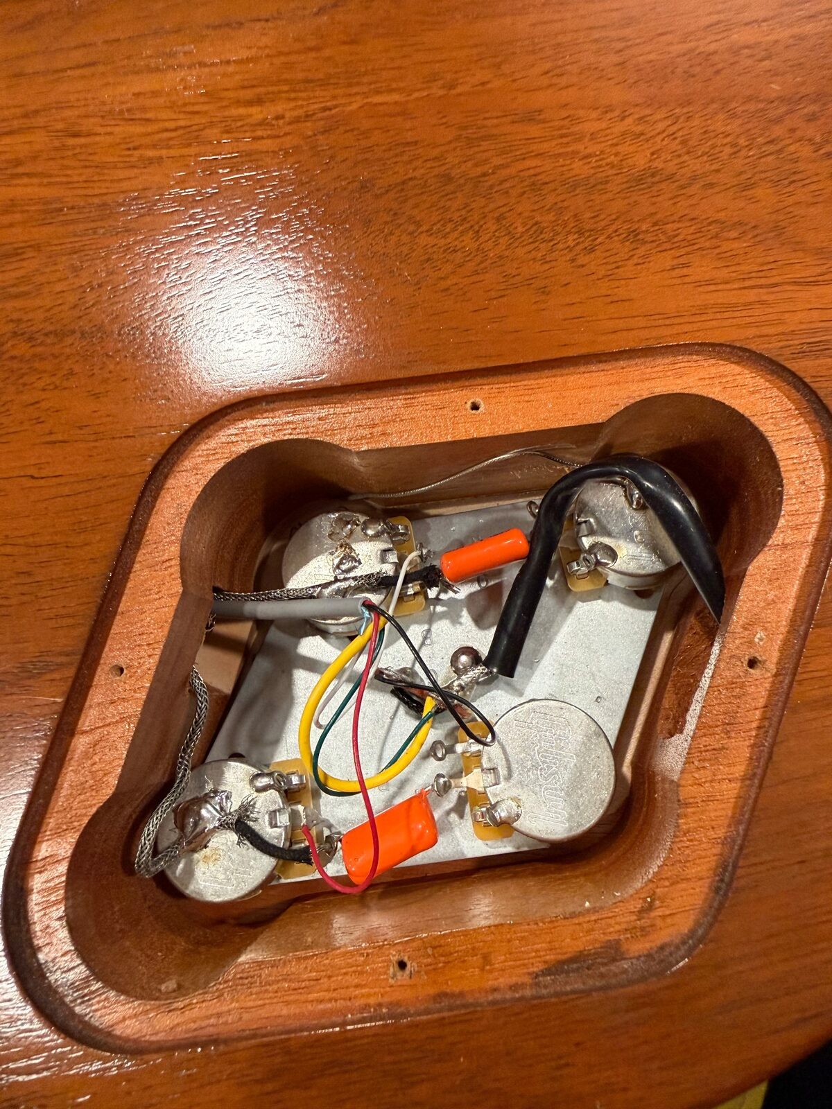 2022 Gibson Les Paul Standard 50's Faded control cavity