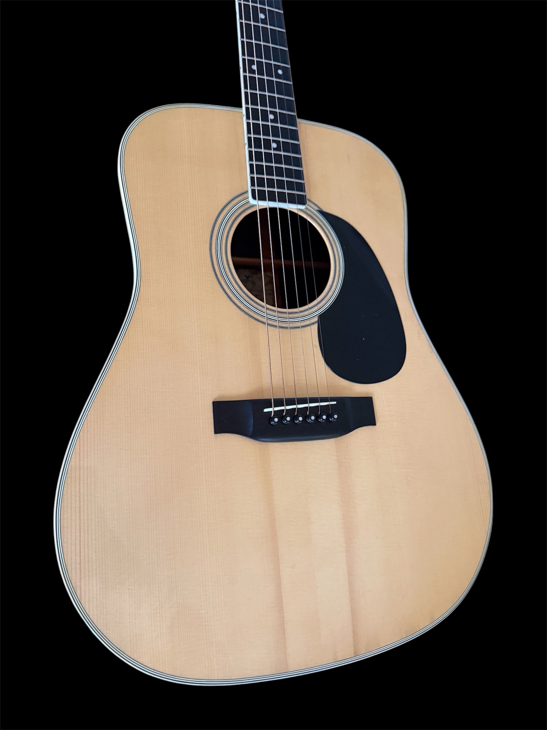 1976 K. Yairi DY-35 front angle